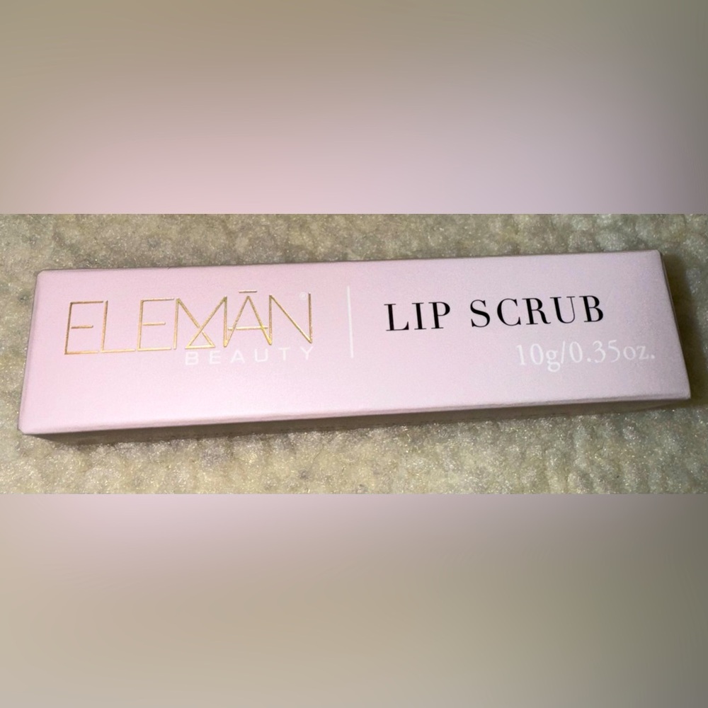 ELEMAN BEAUTY Lip Scrub, VITAMIN E - JOJOBA - SHEA BUTTER - SUGAR, NEW in Box
